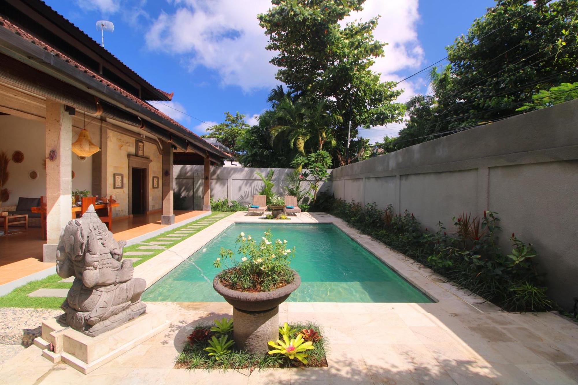 Sudha Villa Bali B Seminyak Exterior foto