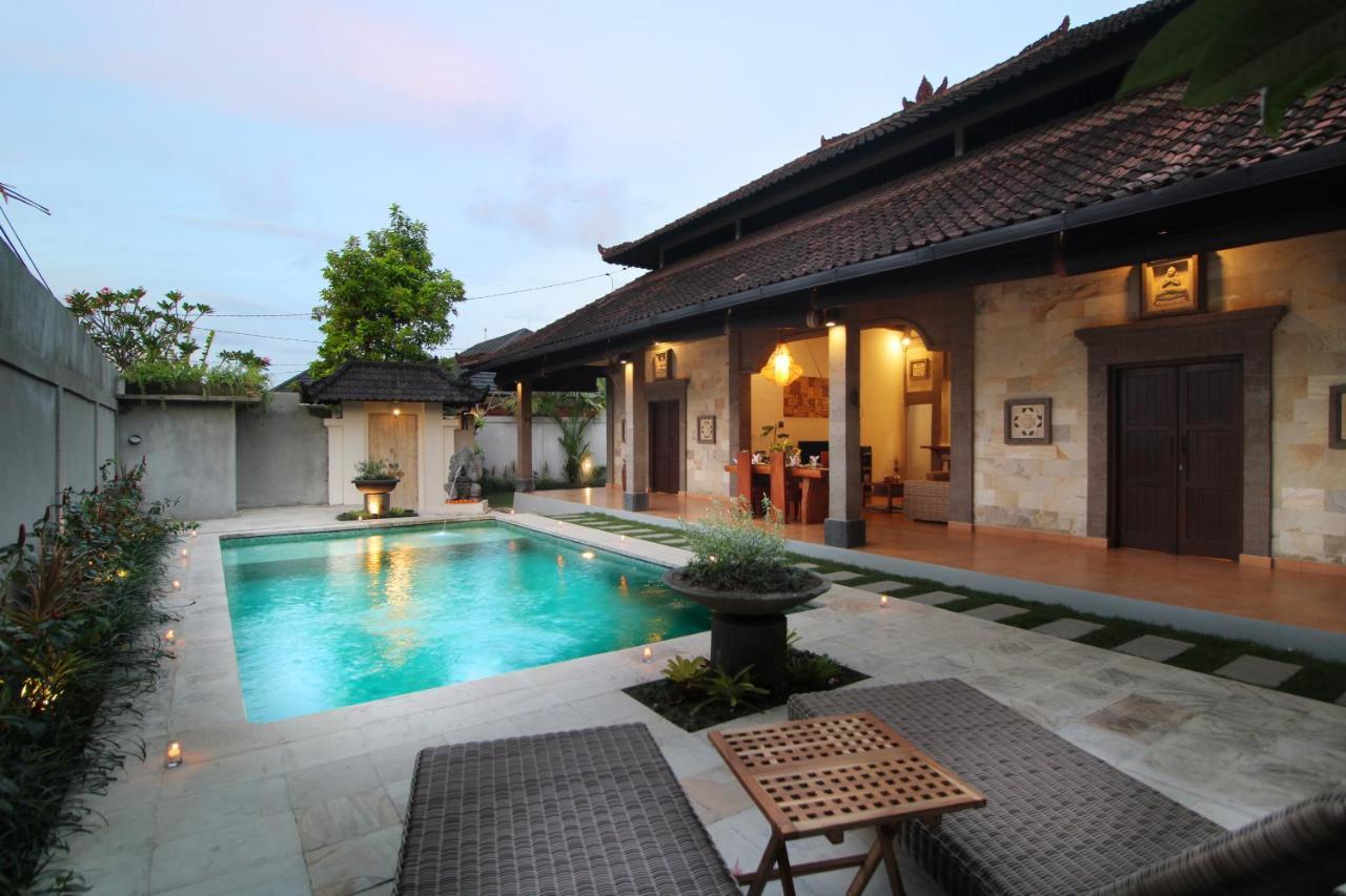 Sudha Villa Bali B Seminyak Exterior foto